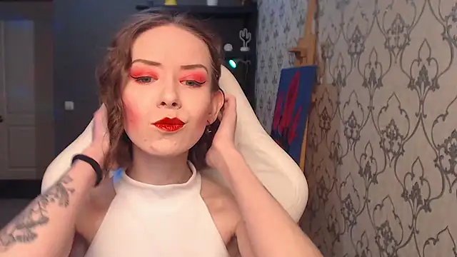 Snapshot of FascinatingEyess chatting on March 30, 2026, 8:43 pm FascinatingEyess online show from March 30, 2026, 8:43 pm