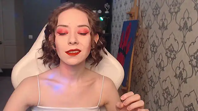 Snapshot of FascinatingEyess chatting on April 13, 2026, 9:31 pm FascinatingEyess online show from April 13, 2026, 9:31 pm