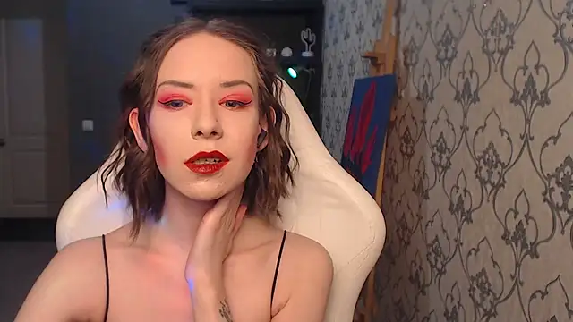 Snapshot of FascinatingEyess chatting on April 19, 2026, 8:22 pm FascinatingEyess online show from April 19, 2026, 8:22 pm