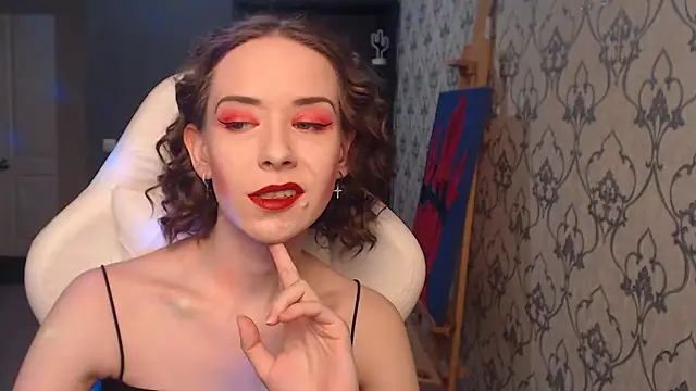 Snapshot of FascinatingEyess chatting on May 18, 2026, 7:52 pm FascinatingEyess online show from May 18, 2026, 7:52 pm