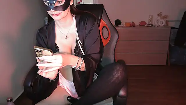 ladymask 2023 online show from January 11, 2025, 11:34 am
