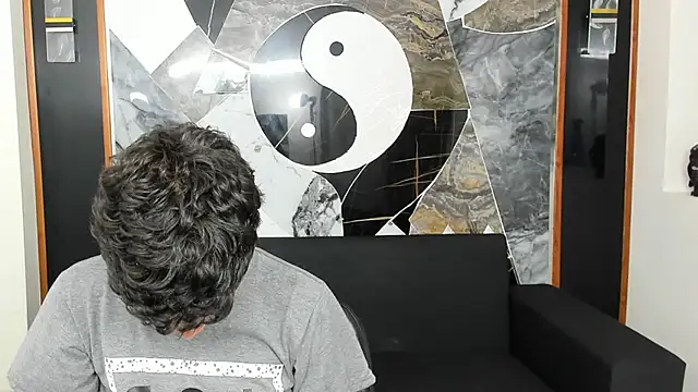 Snapshot of Timmy_King_ chatting on December 13, 2024, 12:20 am Timmy King online show from December 13, 2024, 12:20 am