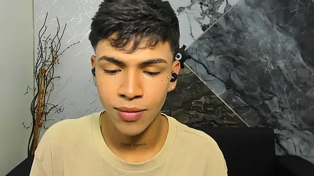 Snapshot of Timmy_King_ chatting on January 29, 2025, 9:28 pm Timmy King online show from January 29, 2025, 9:28 pm