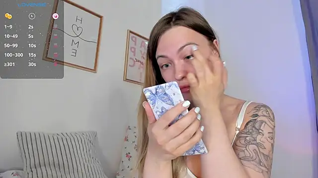 damn cutie online show from July 14, 2026, 2:56 pm