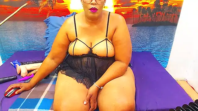 Snapshot of Brookylynbrownxx chatting on June 7, 2026, 8:34 pm Brookylynbrownxx online show from June 7, 2026, 8:34 pm