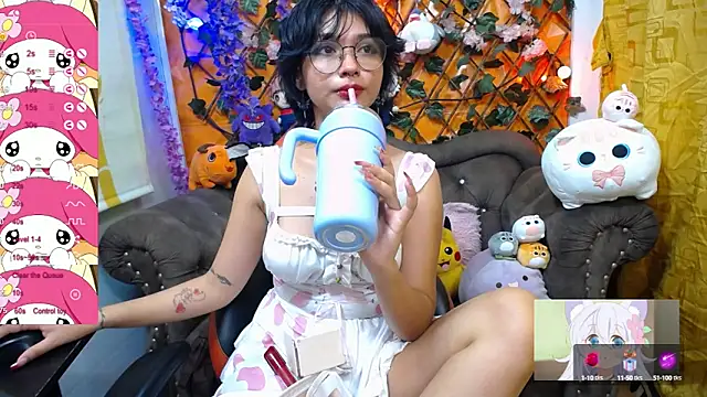 Snapshot of ravenn_20 chatting on March 3, 2025, 2:37 pm ravenn 20 online show from March 3, 2025, 2:37 pm