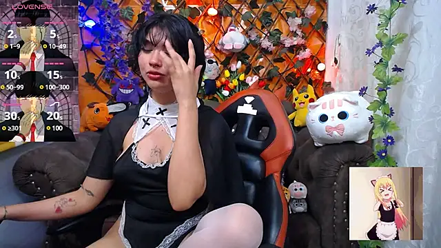 Snapshot of ravenn_20 chatting on March 14, 2025, 5:46 pm ravenn 20 online show from March 14, 2025, 5:46 pm