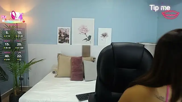 katy ruiz online show from June 17, 2026, 4:37 am