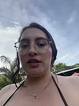 VioletPearson online show from June 22, 2026, 9:34 pm