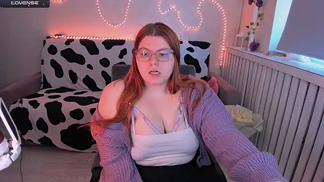 Melissa Purr online show from September 21, 2025, 4:25 am