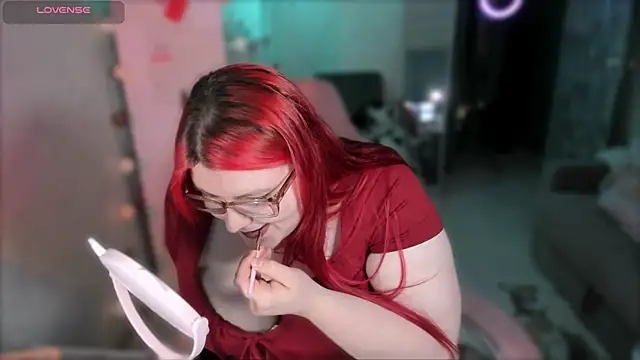Melissa Purr online show from June 10, 2026, 12:00 am
