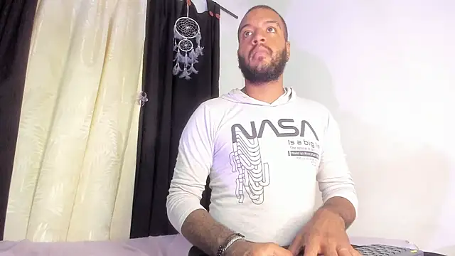 katia  dann online show from September 14, 2025, 9:47 pm