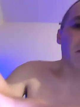 AttractiveSilk5 online show from February 10, 2026, 2:15 am