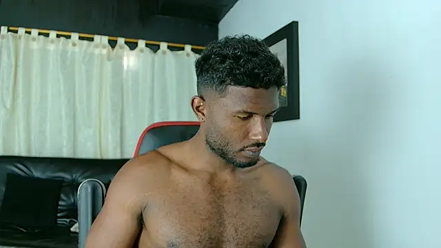 Snapshot of Black_indiian chatting on September 23, 2025, 3:37 pm Black indiian online show from September 23, 2025, 3:37 pm