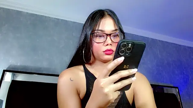 Snapshot of JasmineMoore chatting on March 27, 2026, 9:36 pm JasmineMoore online show from March 27, 2026, 9:36 pm