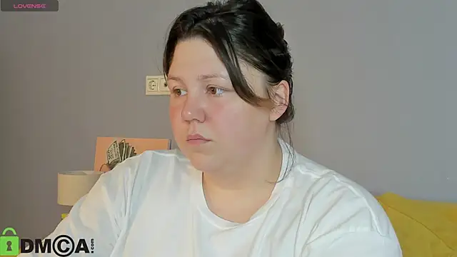Snapshot of Ruth_Oliver chatting on July 25, 2026, 1:04 am Ruth Oliver online show from July 25, 2026, 1:04 am