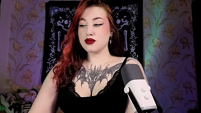 Kimpossible1 online show from October 12, 2025, 9:19 am