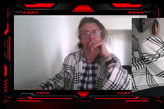 AlexiaMtf online show from November 18, 2025, 1:04 pm