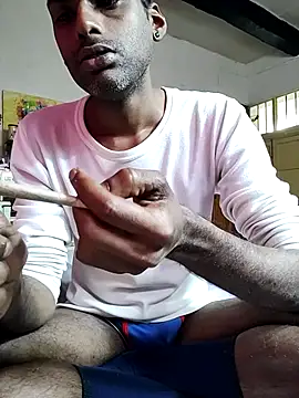 Snapshot of KeptupInosine chatting on February 6, 2026, 1:58 pm KeptupInosine online show from February 6, 2026, 1:58 pm