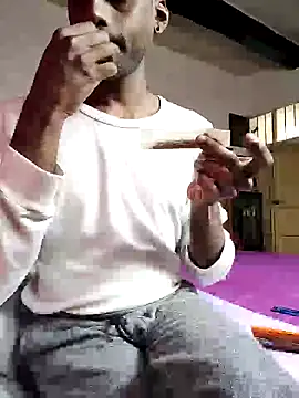 Snapshot of KeptupInosine chatting on February 10, 2026, 1:15 pm KeptupInosine online show from February 10, 2026, 1:15 pm