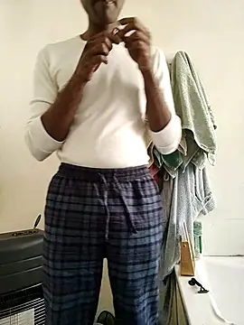 Snapshot of KeptupInosine chatting on February 26, 2026, 10:14 am KeptupInosine online show from February 26, 2026, 10:14 am