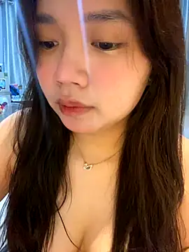 Hotellinh12 online show from November 5, 2025, 10:26 am