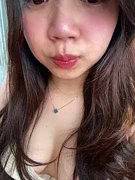 Hotellinh12 online show from February 8, 2026, 7:34 am