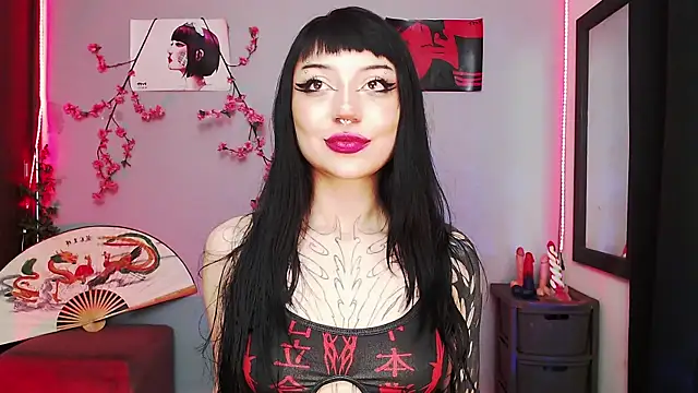 Snapshot of catipetite chatting on February 27, 2026, 4:45 am catipetite online show from February 27, 2026, 4:45 am