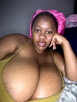 Chubbykarisma27 online show from September 26, 2025, 4:05 am