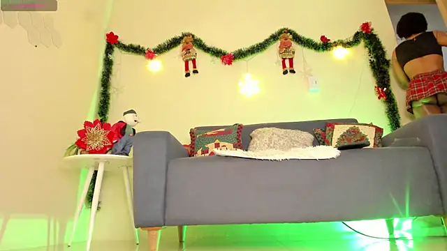 thais dreams online show from December 9, 2024, 12:19 pm