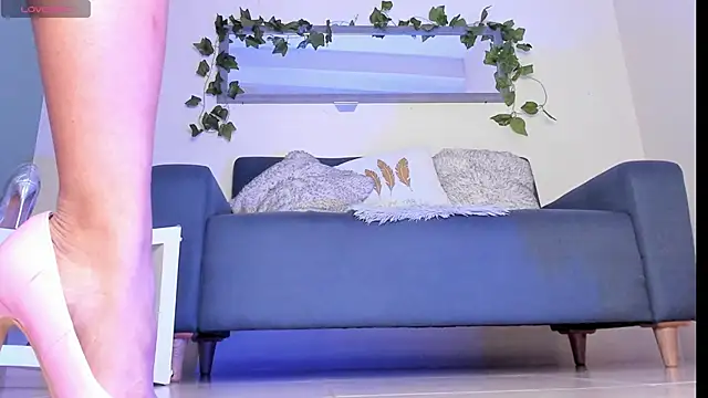 thais dreams online show from February 8, 2025, 12:50 pm