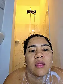 Watagatapitusberry1 online show from October 21, 2025, 4:24 am