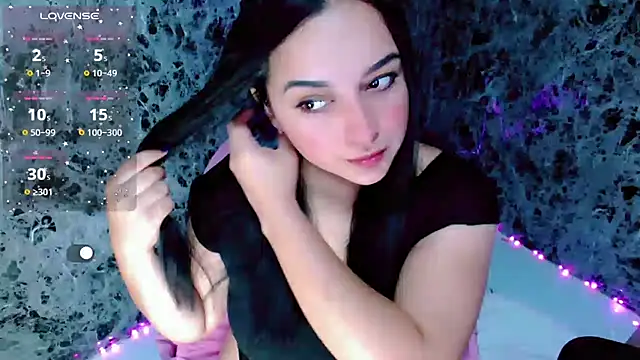 Snapshot of Lanna_belle28 chatting on December 22, 2025, 2:03 pm Lanna belle28 online show from December 22, 2025, 2:03 pm