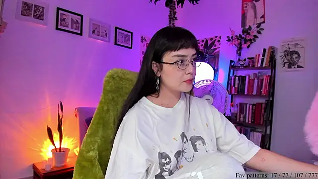 Conlosmichis online show from March 11, 2026, 9:54 pm