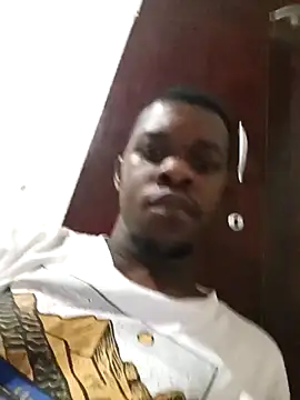 Snapshot of Uncletee112 chatting on January 9, 2026, 2:53 pm Uncletee112 online show from January 9, 2026, 2:53 pm