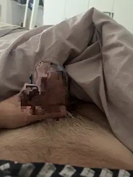 Boysexy98 online show from April 25, 2026, 6:49 am