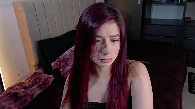 Snapshot of Your_rosalie chatting on May 16, 2026, 4:09 am Your rosalie online show from May 16, 2026, 4:09 am