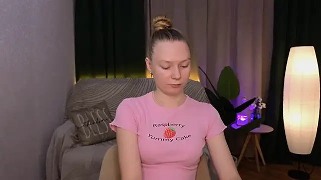 CarolynCohen   online show from January 30, 2025, 2:06 am