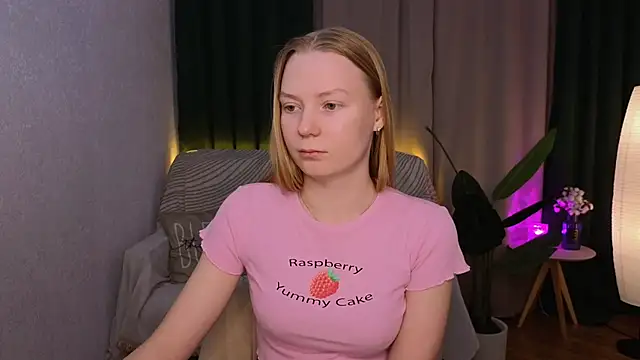 CarolynCohen   online show from February 21, 2025, 2:06 am