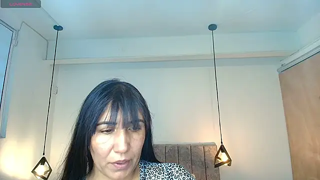 GiaFox  online show from May 8, 2026, 8:47 pm