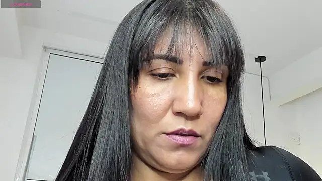 GiaFox  online show from May 16, 2026, 12:40 am