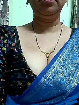 Rosy-B online show from December 3, 2024, 9:34 pm