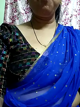 Rosy-B online show from January 4, 2025, 5:37 pm