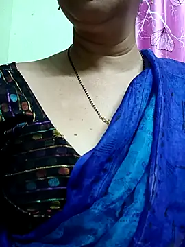 Rosy-B online show from March 17, 2025, 9:45 pm