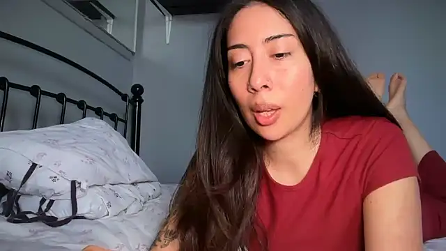 LorenaAnderson online show from May 10, 2026, 8:30 am