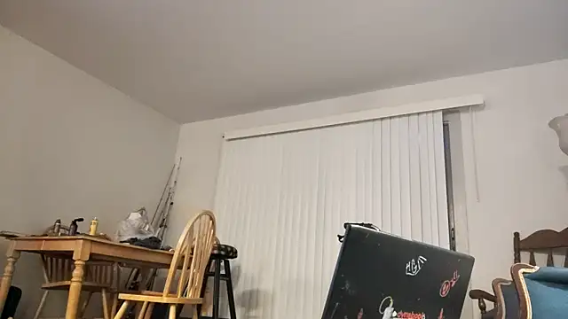 Snapshot of Clearlytothepoint420 chatting on November 5, 2025, 9:53 am Clearlytothepoint420 online show from November 5, 2025, 9:53 am