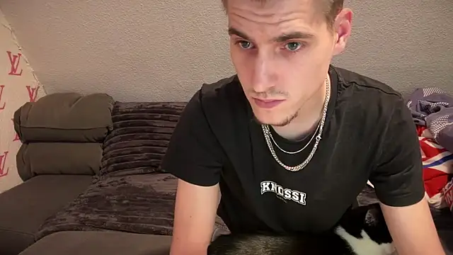 Cookieboy88 online show from December 19, 2024, 5:08 pm