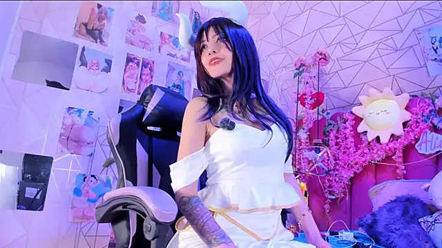 Snapshot of Alicebenett chatting on March 9, 2026, 10:47 pm Alicebenett online show from March 9, 2026, 10:47 pm