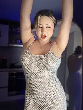 SaraFerreira online show from October 30, 2025, 2:35 am