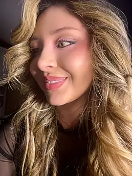 Snapshot of SaraFerreira chatting on July 29, 2026, 12:53 am SaraFerreira online show from July 29, 2026, 12:53 am
